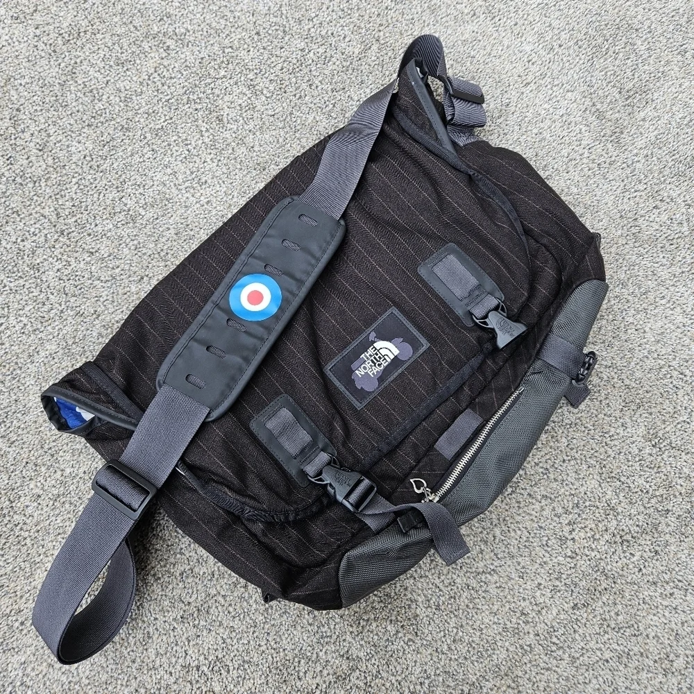 RARE North Face Fausto Crossbody Cycling Messenger Bag Black Moto Pack Backpack